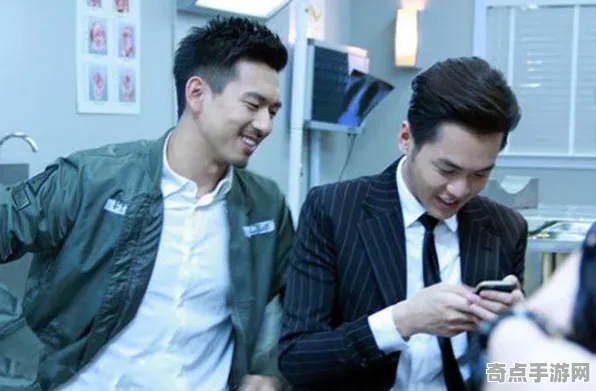 《恋与制作人》图鉴补完-实时更新-每日热修-Windows全息版-AI生成式游戏 《恋与制作人》图鉴补完-实时更新-每日热修-Windows全息版-AI生成式游戏