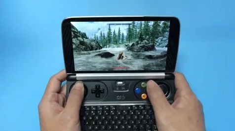 《逆水寒》手柄适配-2025春季最新优化-跨平台联机-AI剧情生成系统 《逆水寒》手柄适配-2025春季最新优化-跨平台联机-AI剧情生成系统