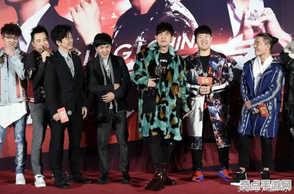 职业选手：完美新世界》难度曲线分析 跨版本研究 跨平台策略（职业战队训练方案）