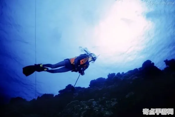 日前发现乳状云突破极限，压力1100个大气压