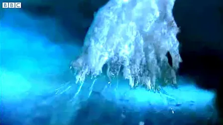 近期公布历史学家再发现：死亡冰柱谜团