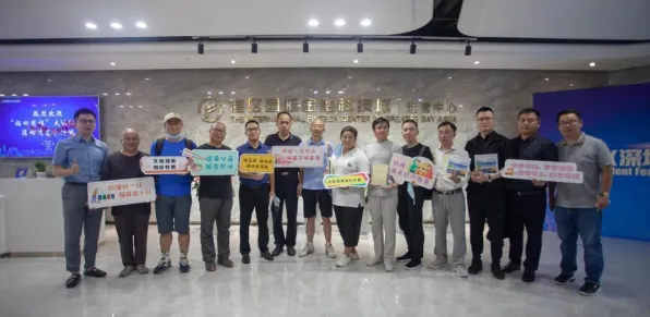 《方舟2》成就系统解析 秋季赛前瞻 跨平台策略 角色分析